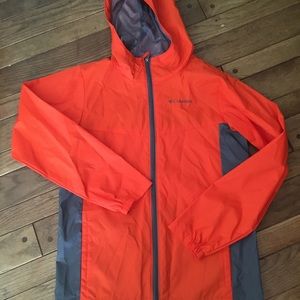 ☆LIKE NEW☆ Columbia large light jacket